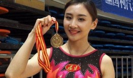 何雯娜最新恋情爆料,甜蜜恋情引网友热议